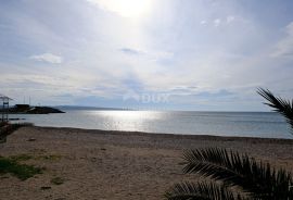 OTOK PAG, POVLJANA - Prekrasan stan u Povljani, korak od plaže s terasom koja nudi spektakularan pogled na more !, Povljana, Wohnung