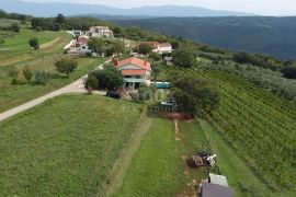 ISTRA, BARBAN - Prostrano građevinsko zemljište s otvorenim pogledom!, Barban, Tierra