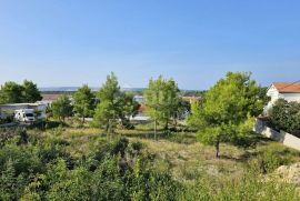 OTOK RAB, BARBAT - * 180€/M2! * - Atraktivno građevinsko zemljište 250m od mora, Rab, Terreno