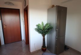 VIŠKOVO, CENTAR - Predivan 2SKL stan s loggiom, vrhunska lokacija, Viškovo, Appartement