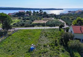 OTOK RAB, BANJOL - Građevinsko zemljište na odličnoj lokaciji 200m od mora, Rab, Terreno