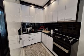 Sesvete-Centar, moderno uređen 3- sobni stan 75,60 m2 sa loggiom, Sesvete, Appartamento