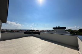 PENTHOUSE VIR NOVOGRADNJA MIRNA LOKACIJU, Vir, Flat