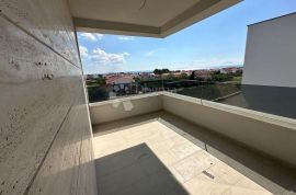 PENTHOUSE VIR NOVOGRADNJA MIRNA LOKACIJU, Vir, Flat