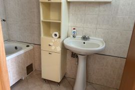 SRDOČI STAN 3S+DB NAJAM, Rijeka, Appartement