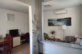 Stan sa vrtom u blizini mora, Medulin, Apartamento