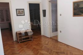 STAN NA TOP LOKACIJI, Rijeka, Apartamento