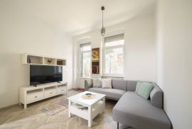 OPATIJA, stan 2S+DB u blizini mora i centra, Opatija, Appartement