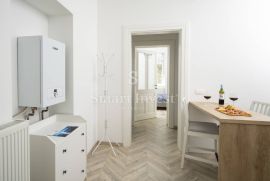 OPATIJA, stan 2S+DB u blizini mora i centra, Opatija, Apartamento