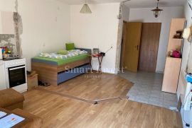 POBRI, garsonijera od 34 m2, Opatija - Okolica, Daire