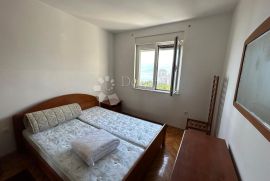 Stan sa panoramskim pogledom, Rijeka, Appartment