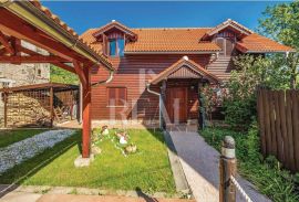 Prodaja kuće u Vratima 99 m2   P+1, Fužine, House