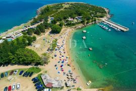 Risika, Vrbnik zemljište, Vrbnik, Terrain