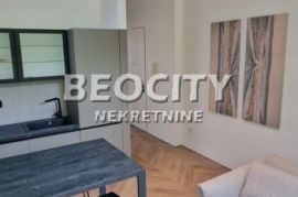 Novi Sad, Centar, Vladike Platona, 1.5, 39m2, Novi Sad - grad, Appartement