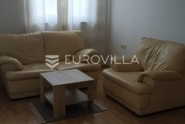 Istra, Rovinjsko selo, jednosoban najam stana NKP 59.74m2 s terasom i parkingom, Rovinj, Appartement