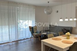 Zadar, Žmirići, trosoban stan na odličnoj lokaciji s velikom terasom, Zadar, Appartment