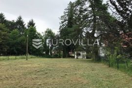 Samobor Cvjetno naselje građevinsko zemljište 1800m2, Terreno