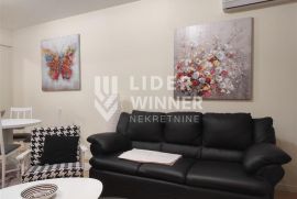 Lux stan, A blok sa garažnim mestom ID#30063, Novi Beograd, Apartamento