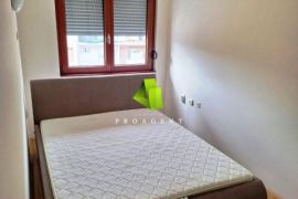 Lep dvoiposoban stan na odličnoj lokaciji, Crveni Pevac ID#5517, Niš-Mediana, Flat