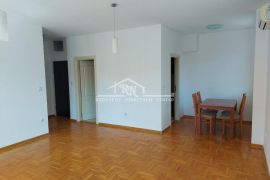 Višnjička banja, Slanački put, 78m2, sa parking mestom ID#1440, Palilula, Appartement