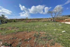 ISTRA, LABIN - OKOLICA, GRAĐEVINSKO ZEMLJIŠTE, 1325 M2, Labin, Zemljište