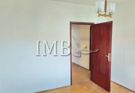 IMB Nekretnine Zagreb - Stan 78 m2 za renovaciju | Odličan koncept | 2 Spavaće sobe | Top lokacija - Zagreb, Jarun, Zagreb, Kвартира