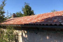 ISTRA, PIĆAN - Prostrano imanje od 2,2Ha s prekrasnim pogledom na Učku, Pićan, Haus