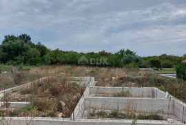 ISTRA, RABAC, OKOLICA - Zemljište s građevinskom dozvolom i započetom gradnjom, Labin, Γη