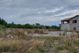 ISTRA, RABAC, OKOLICA - Zemljište s građevinskom dozvolom i započetom gradnjom, Labin, Tierra