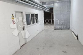 Split, Brda/Ravne Njive - SKLADIŠNI PROSTOR 187m2, Split, Propriedade comercial