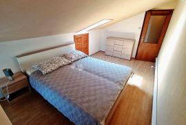 Baška jednosoban apartman nedaleko rive!, Baška, Appartment