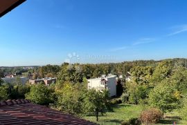 Obiteljska kuća s bazenom i vrtom na izvrsnoj lokaciji, najam!, Maksimir, House