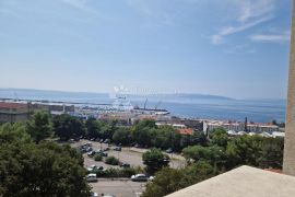 Dvosoban stan s potencijalom, Rijeka, Appartment