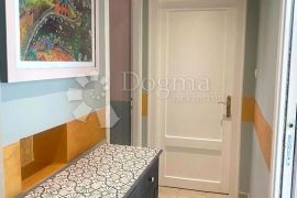 Stan za najam u strogom centru Rijeke, Rijeka, Appartement