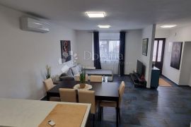 KRIMEJA, stan 95m2, 2S+DB, Rijeka, Wohnung