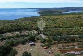 Građevinsko zemljište sa pogledom na more, Labin, Terreno