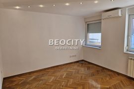 Novi Sad, Centar, Pavla Papa, 3.0, 120m2, Novi Sad - grad, Appartement