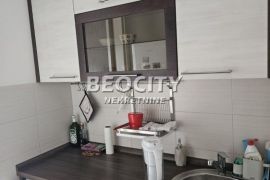 Novi Beograd, Blok 67, (Belvil)-Jurija Gagarina, 2.0, 68m2, Novi Beograd, Propriedade comercial