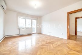 Zagreb, Sesvetska sela,  komforan trosoban stan od 90 m2, Zagreb, Wohnung