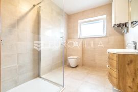 Zagreb, Sesvetska sela,  komforan trosoban stan od 90 m2, Zagreb, Flat