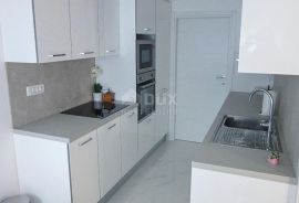 OPATIJA - NAJAM 2S+DB 68m2 s parkingom i garažom, Opatija, Appartamento