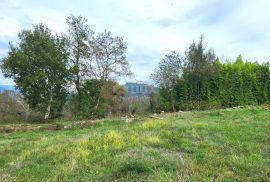 ISTRA, MOTOVUN - Kompleks građevinskog i poljoprivrednog zemljišta s pogledom na Motovun, Motovun, Terrain