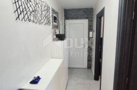 ISTRA,PULA- Renovirani stan u centru 63m2!, Pula, Appartement