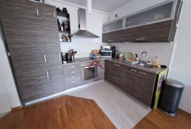 Zagreb, Trokut , namješten 3- sobni stan 75,62 m2  + parkirno mjesto, Novi Zagreb - Zapad, Appartement