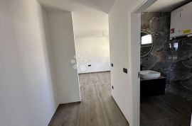 Luksuzni apartman na moru, Vir, Flat