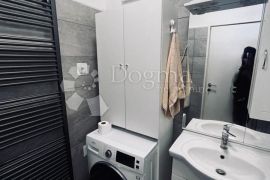 POTPUNO NAMJEŠTEN STAN U NOVOM JELKOVCU!, Sesvete, Appartment