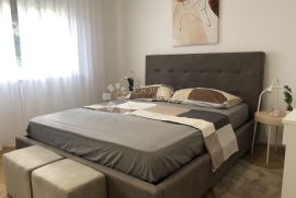 Opatija, 2S+DB stan za najam s garažom, na mirnij lokaciji, Opatija, Appartement