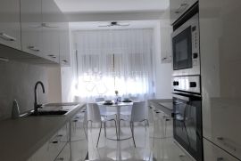 Opatija, 2S+DB stan za najam s garažom, na mirnij lokaciji, Opatija, Appartment