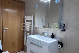 Četverosoban stan s vrtom, Samobor - Okolica, Appartment