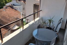 Crikvenica stan u centru sa parkingom, Crikvenica, Appartement